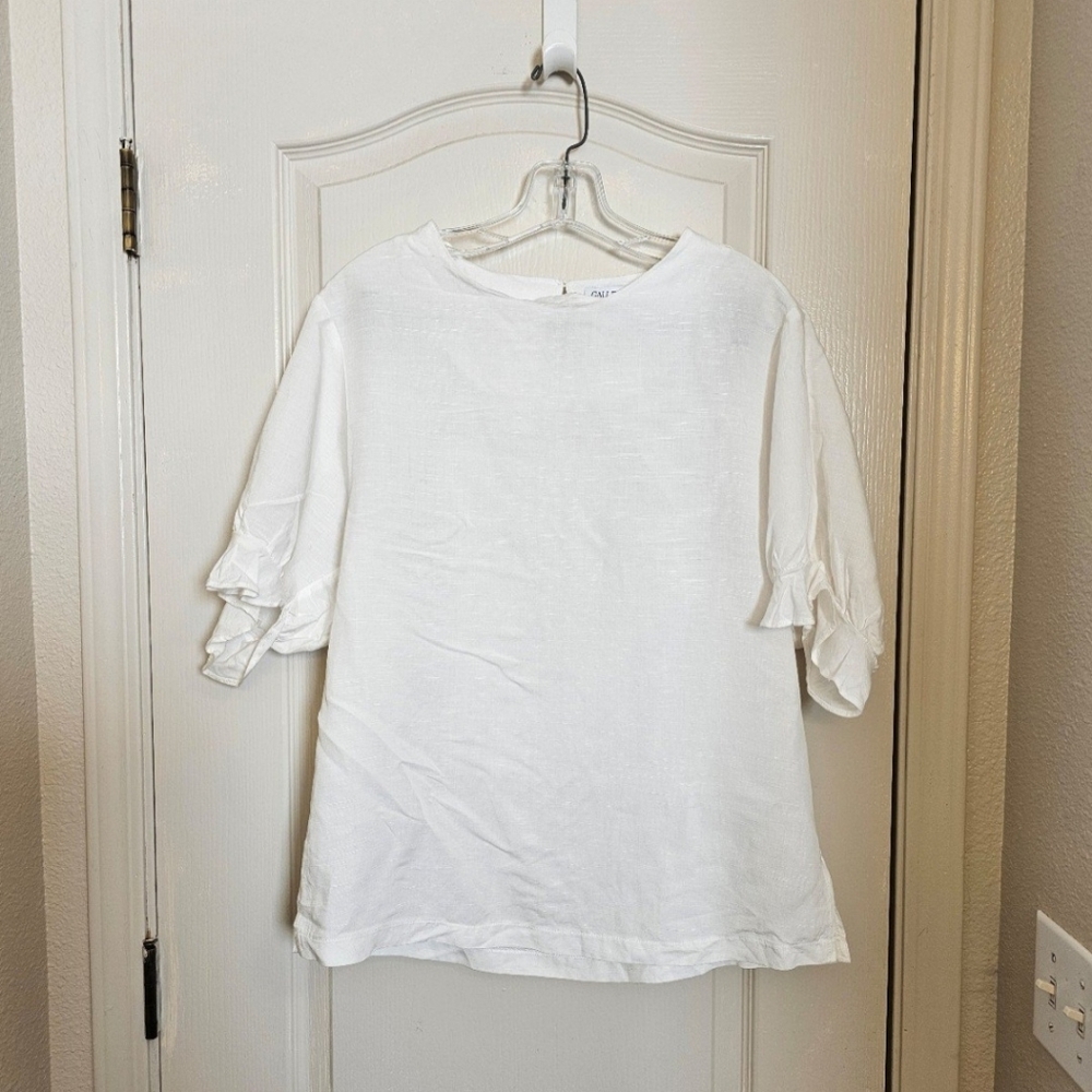 Elegant GALLERY  White Women's Top SZ M